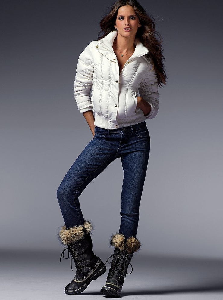 Izabel Goulart Izabel Goulart