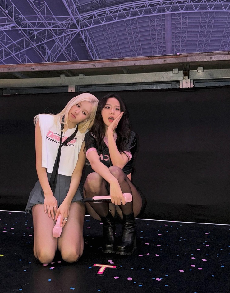 Black Pink