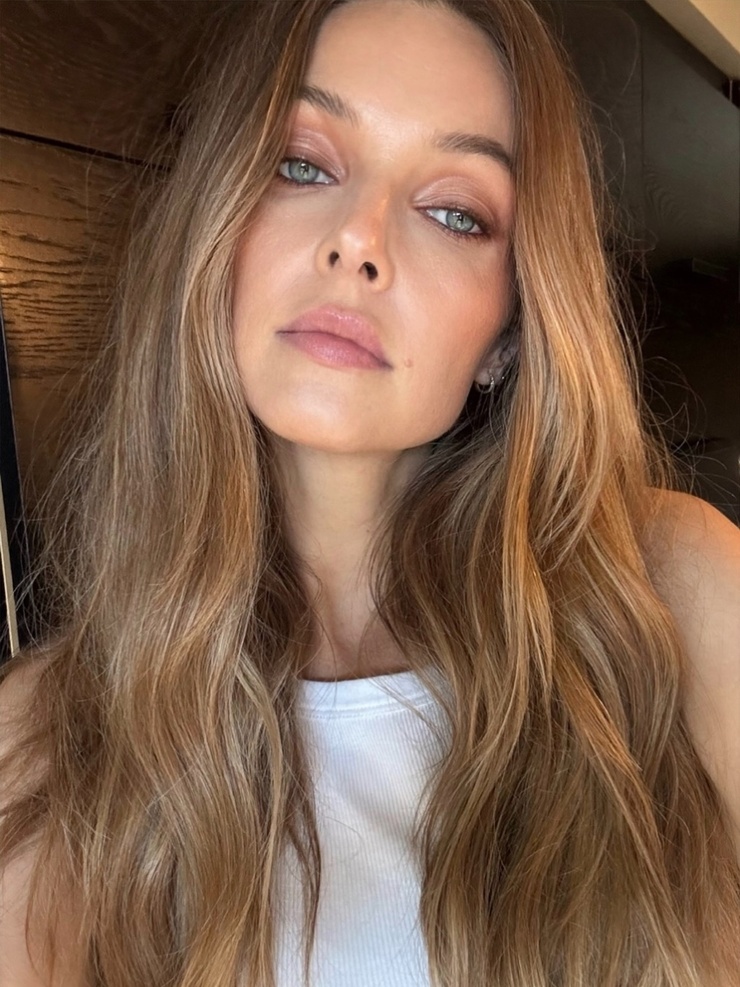 Ashley Smouter