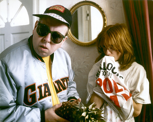 Life Is Sweet (1990)