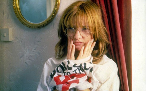 Life Is Sweet (1990)