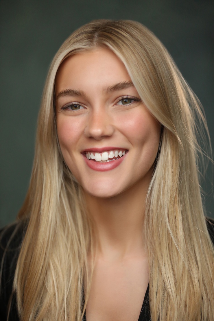 Mimi Slinger