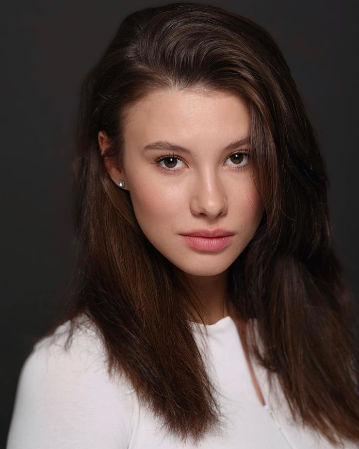 What Makes Anastasia Ivaniuk a Top Fitness Influencer?