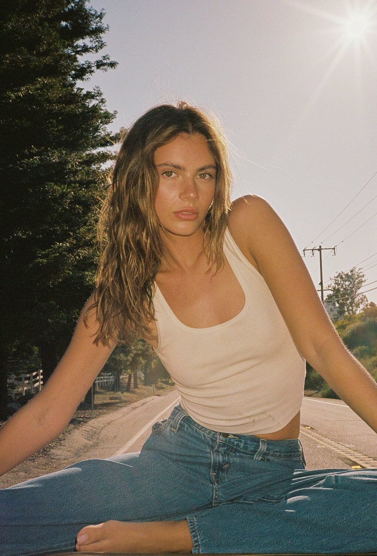 Ellie Lyon