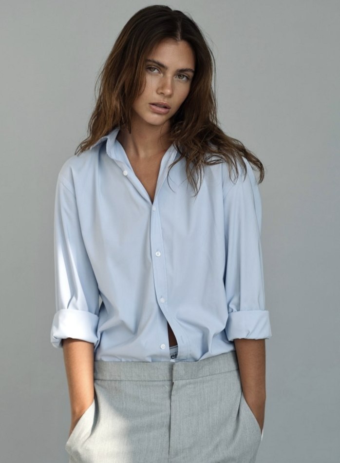 Ellie Lyon