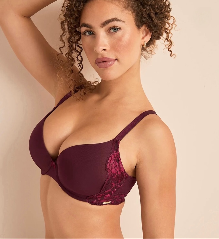 Camila Kendra