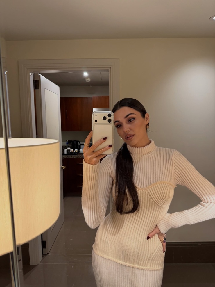 Hande Erçel