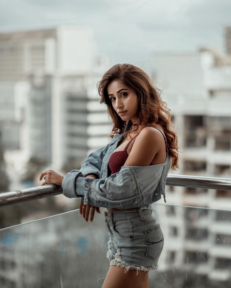 Maera Mishra