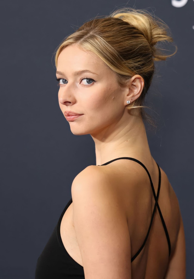 Apple Martin