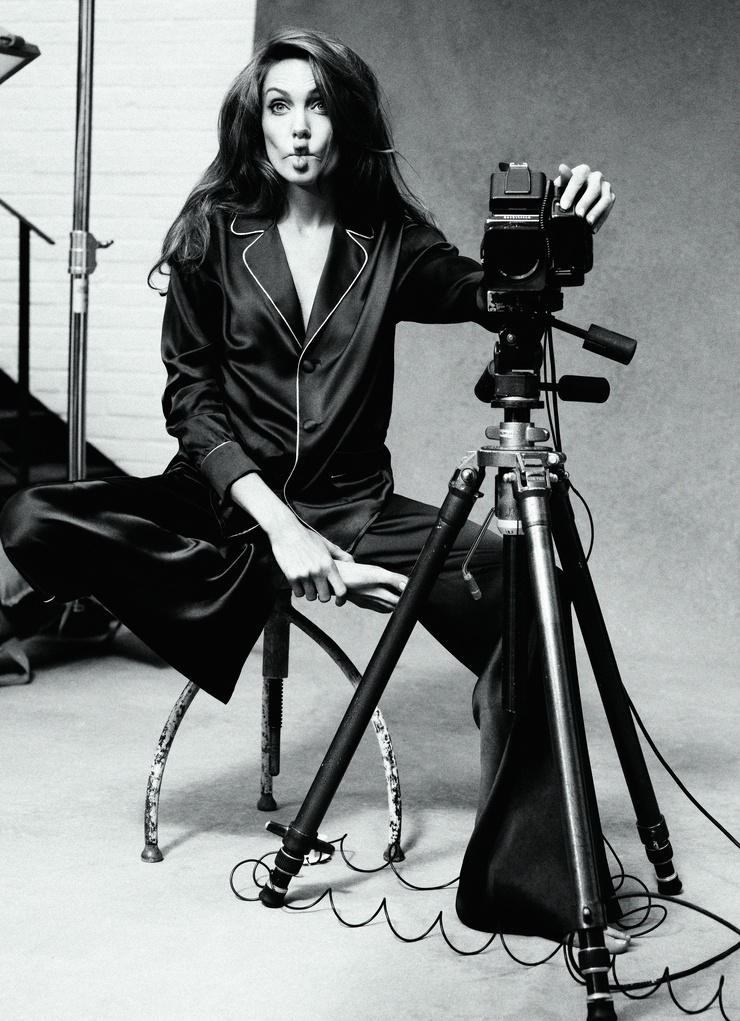 Angelina Jolie Angelina Jolie
