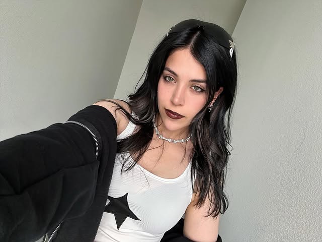 Ally Nicholas