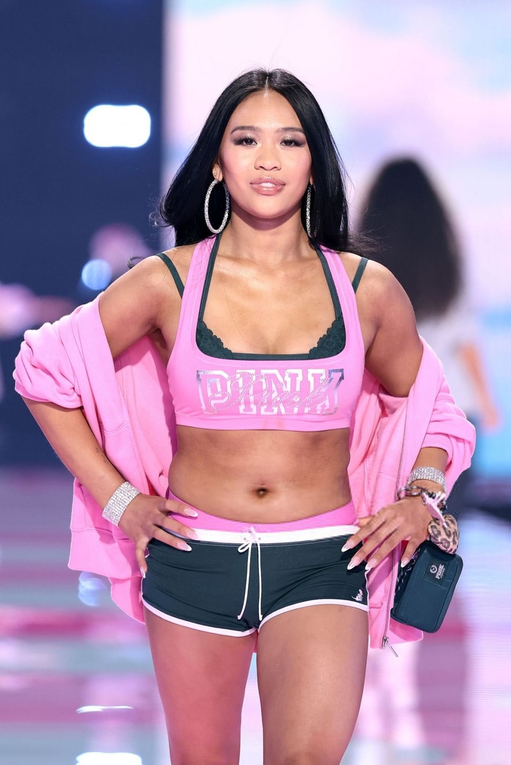 Sunisa Lee