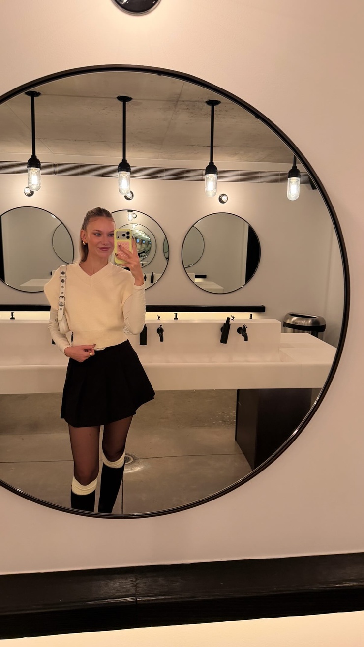 Carolin Niemczyk Carolin Niemczyk