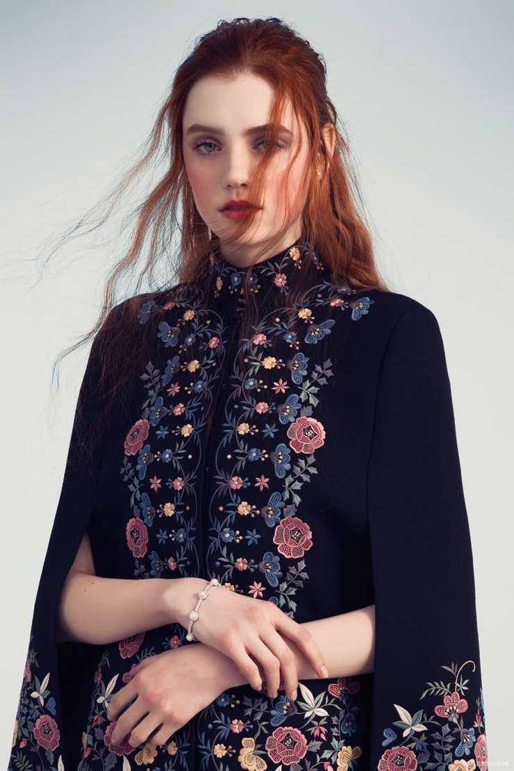 ADELE SINIAK