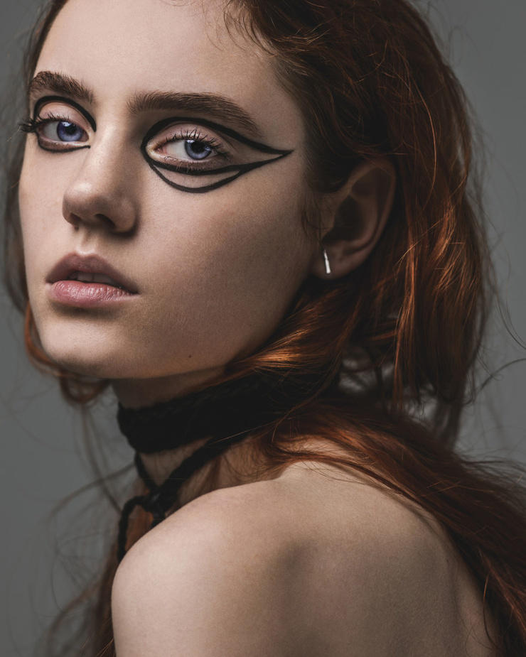 ADELE SINIAK