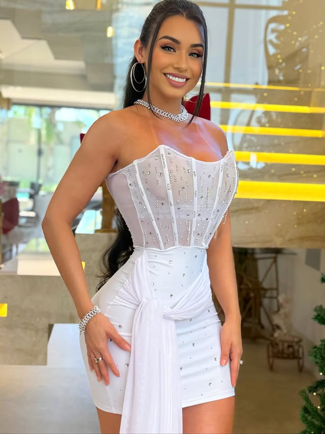 Bella Araujo