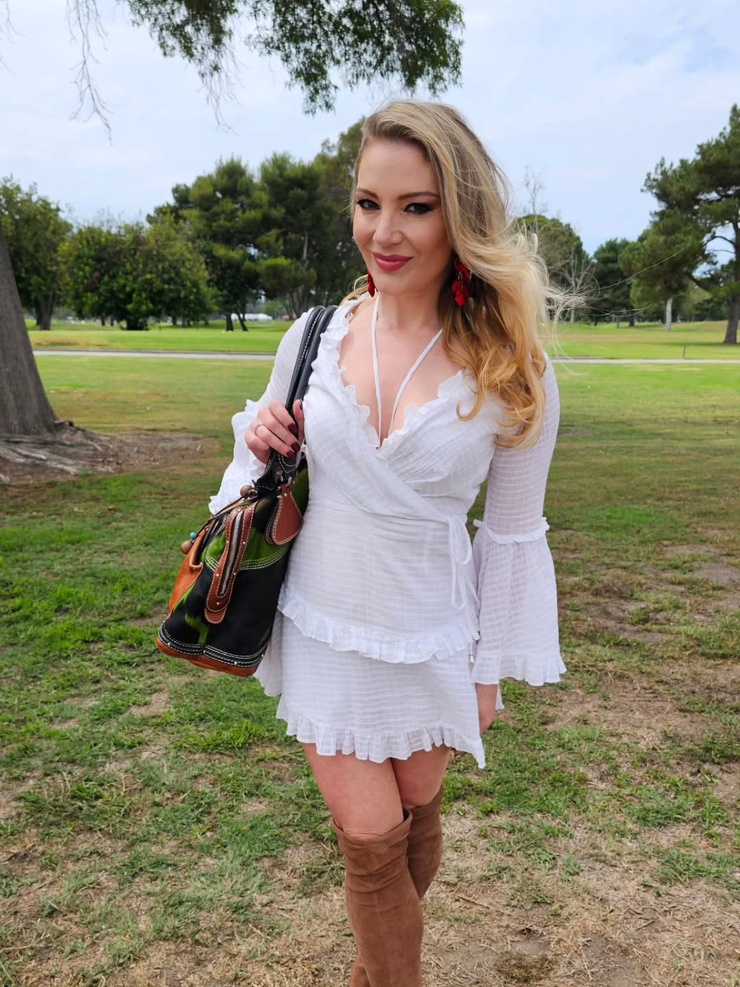 Aurora Snow Aurora Snow