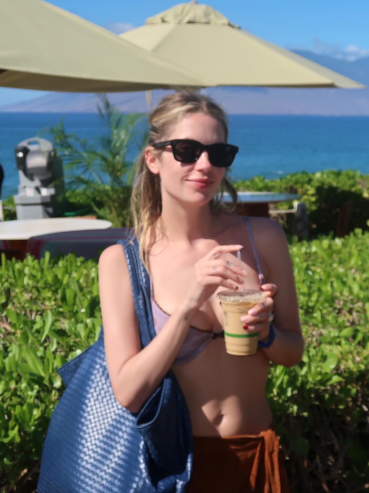 Ashley Benson