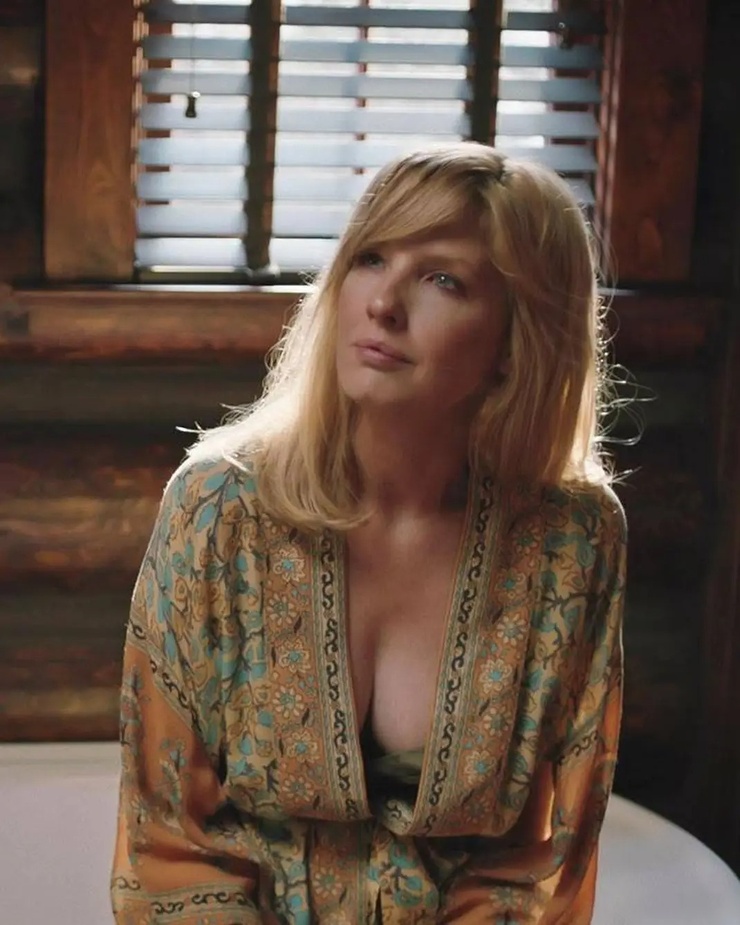 Kelly Reilly