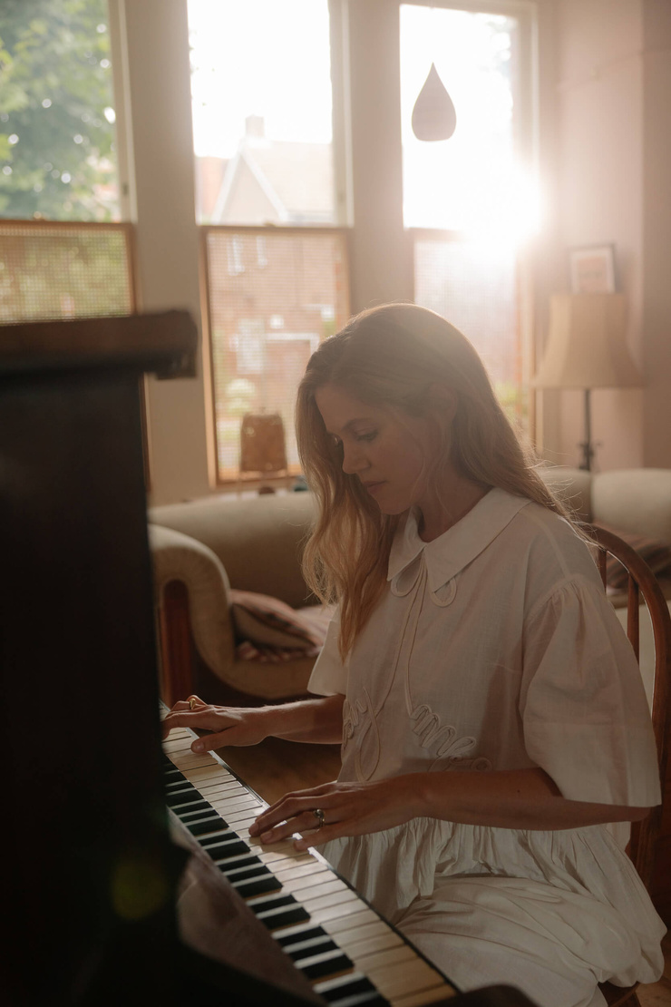 Charity Wakefield Charity Wakefield