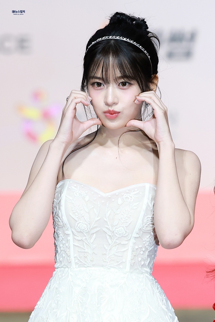 Ahn Yujin