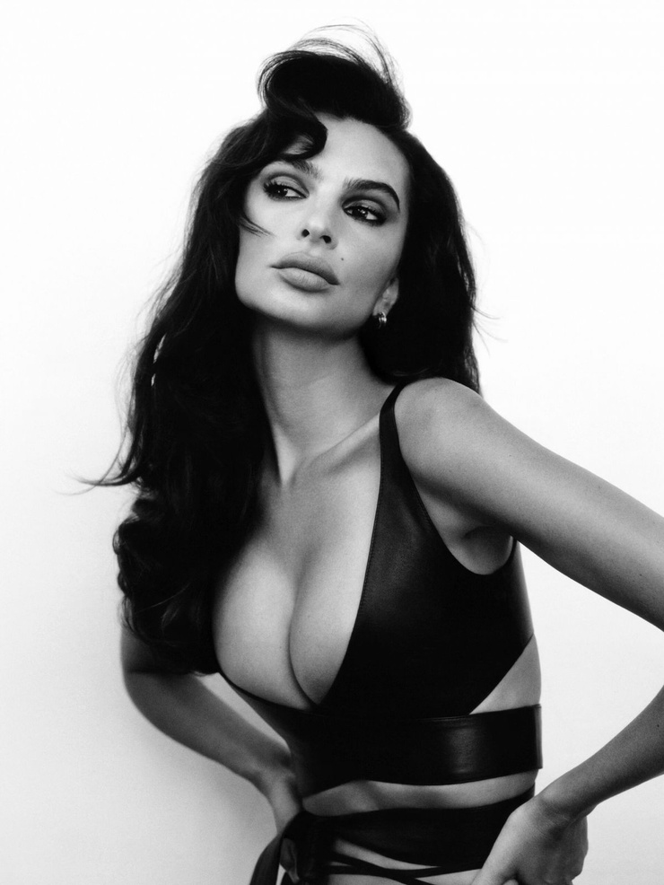 Emily Ratajkowski Emily Ratajkowski