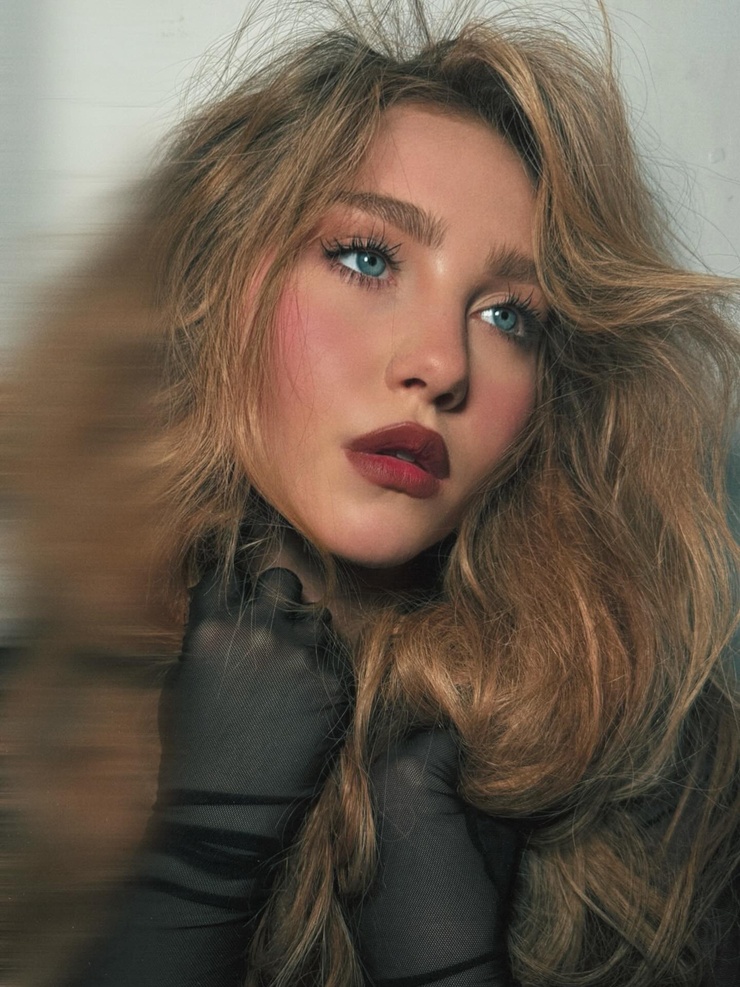 Ella Anderson