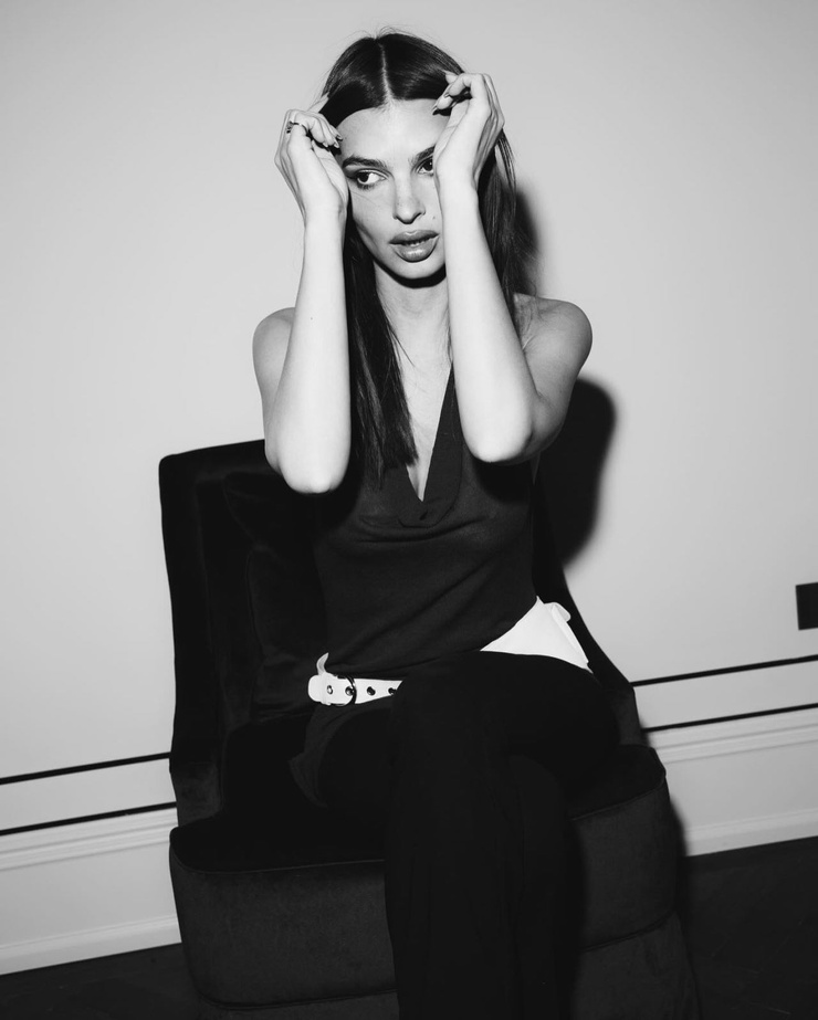 Emily Ratajkowski