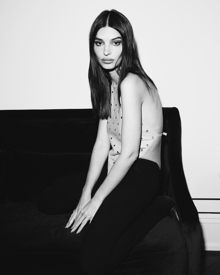Emily Ratajkowski