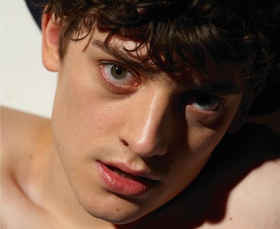Aneurin Barnard