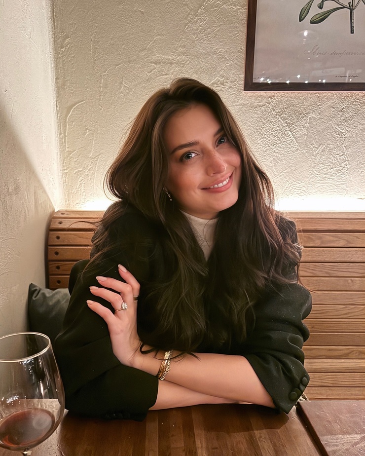 Jessica Clements Jessica Clements