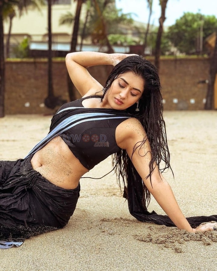 Raashi Singh