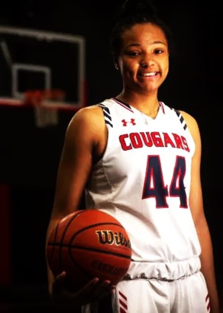 Alyssa Brown