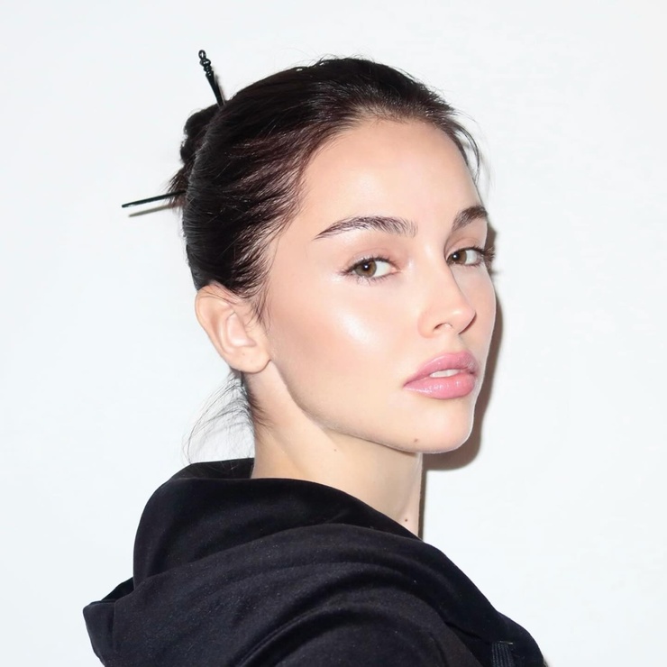 Polina Leo Polina Leo