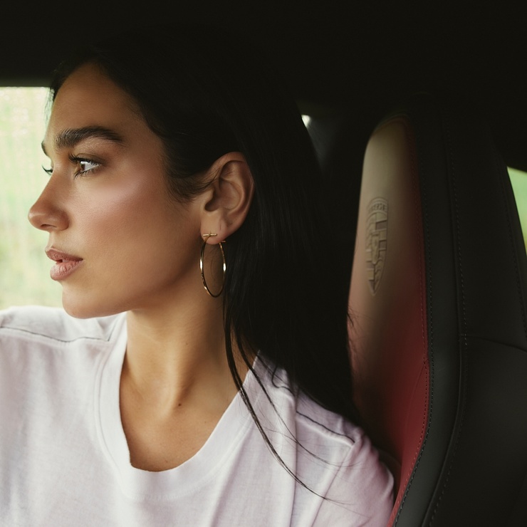 Dua Lipa