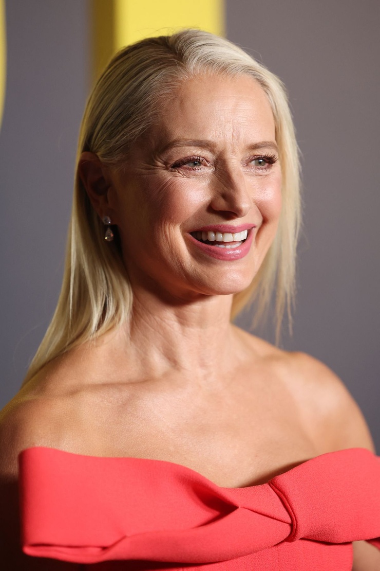 Katherine LaNasa