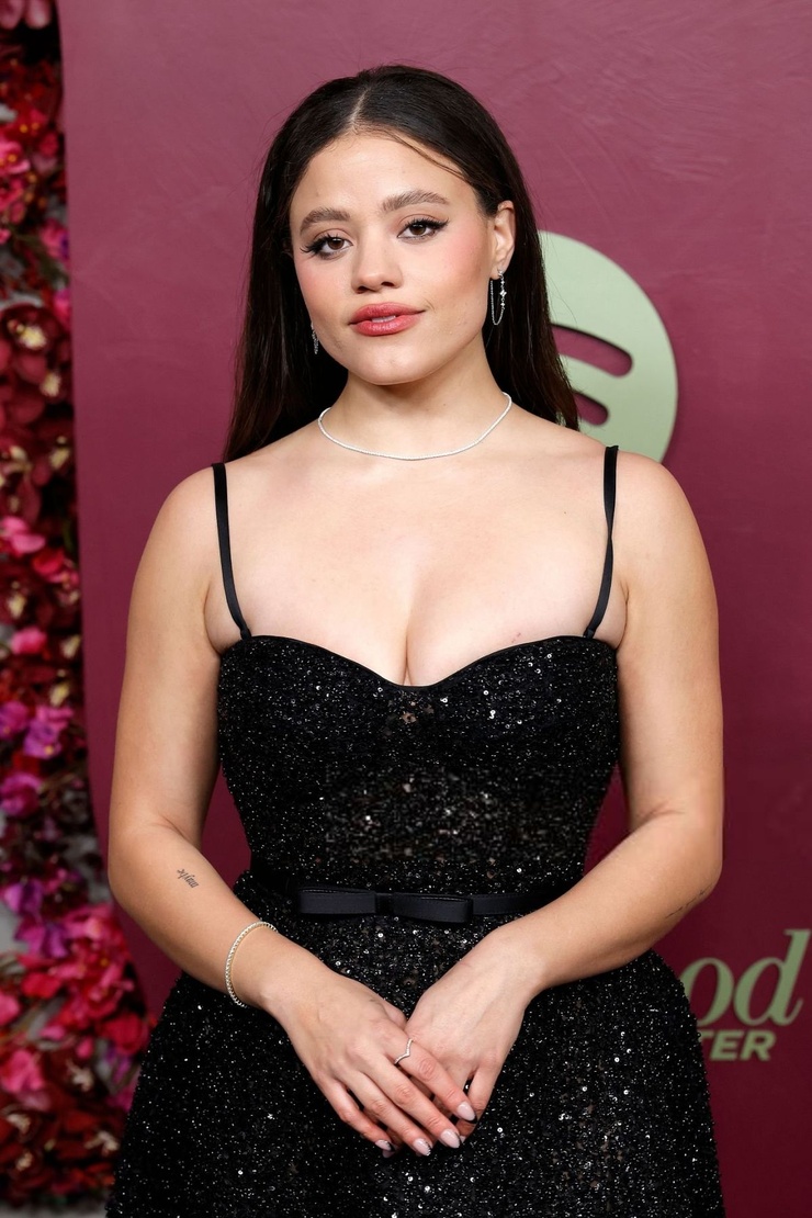 Sarah Jeffery