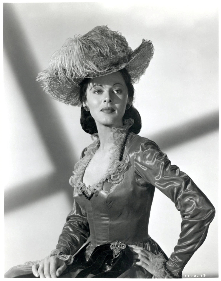 Lorna Gray