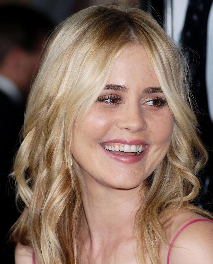 Alison Lohman