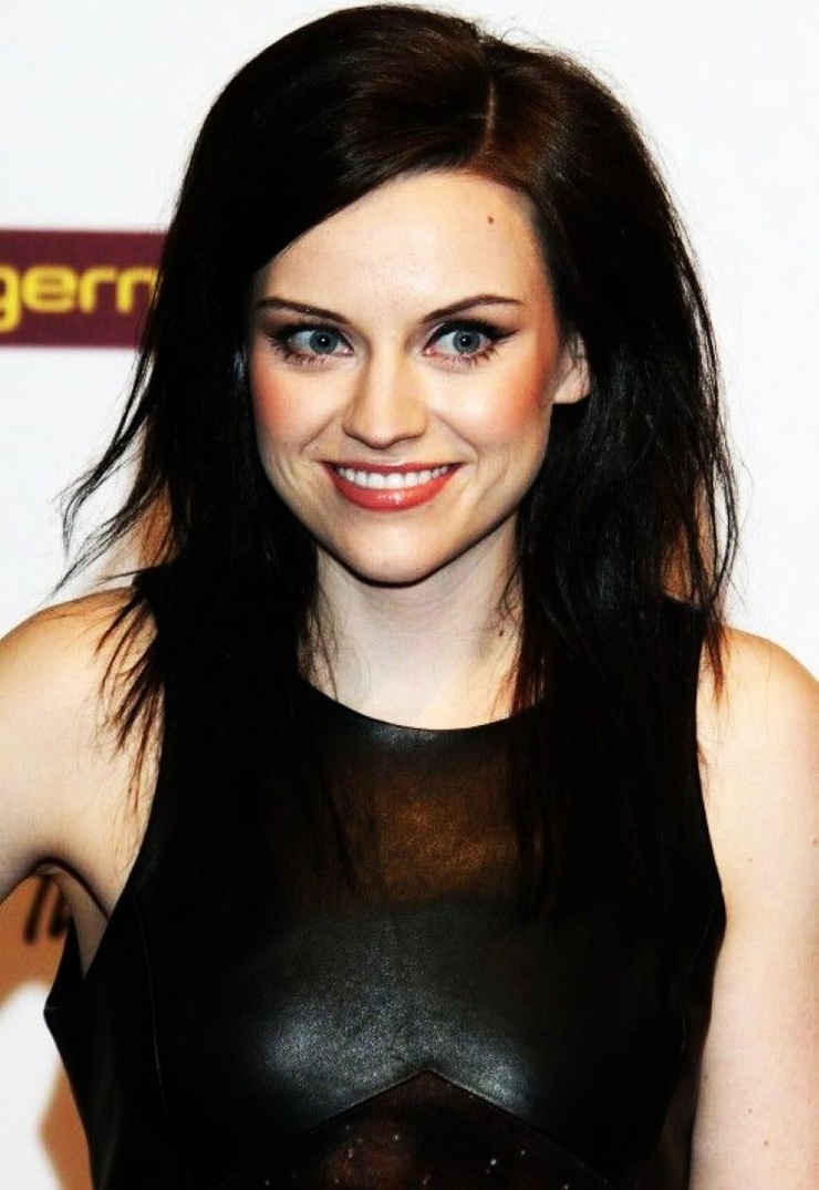 Amy Macdonald-(singer)
