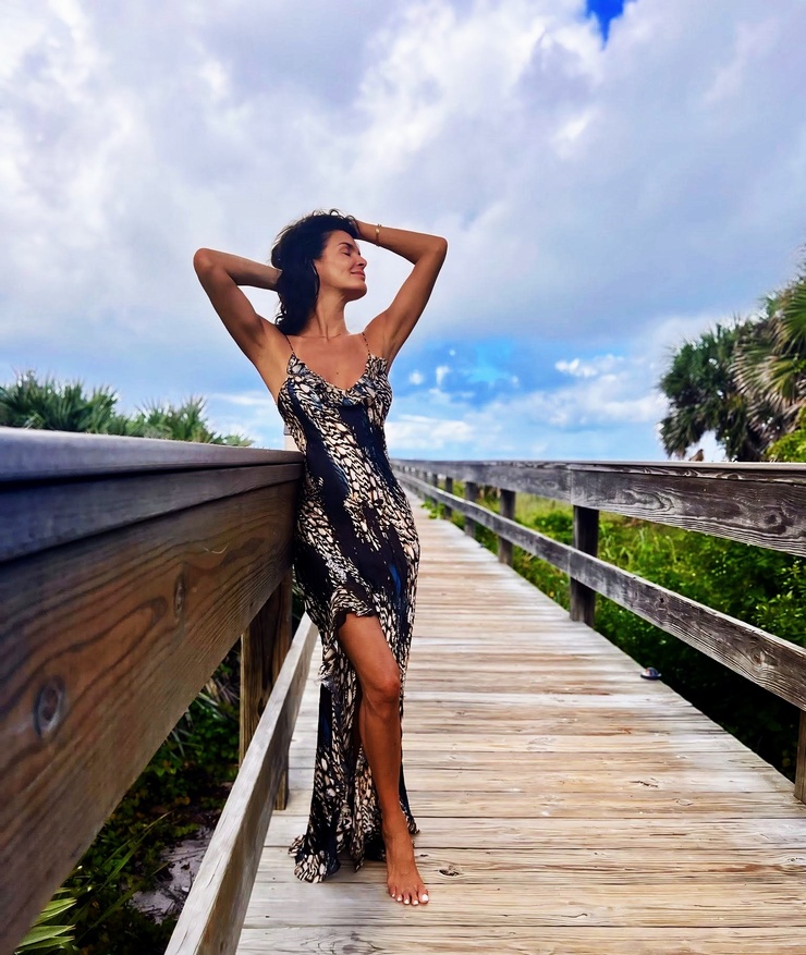 Angie Harmon Angie Harmon