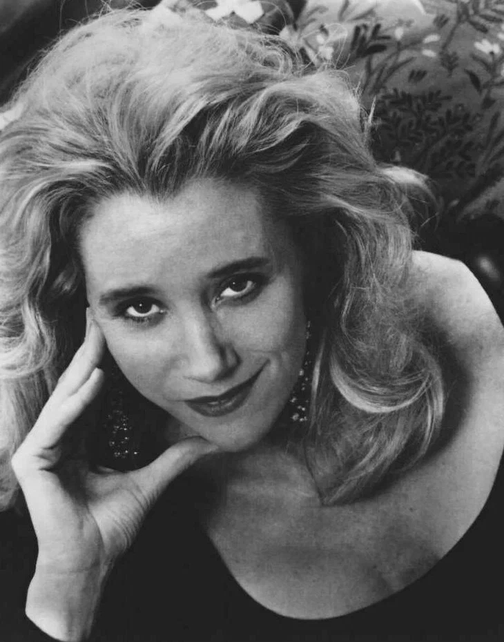 Sally Kirkland