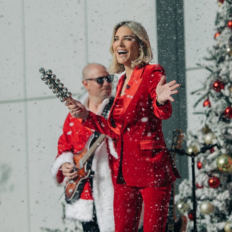 Charissa Thompson