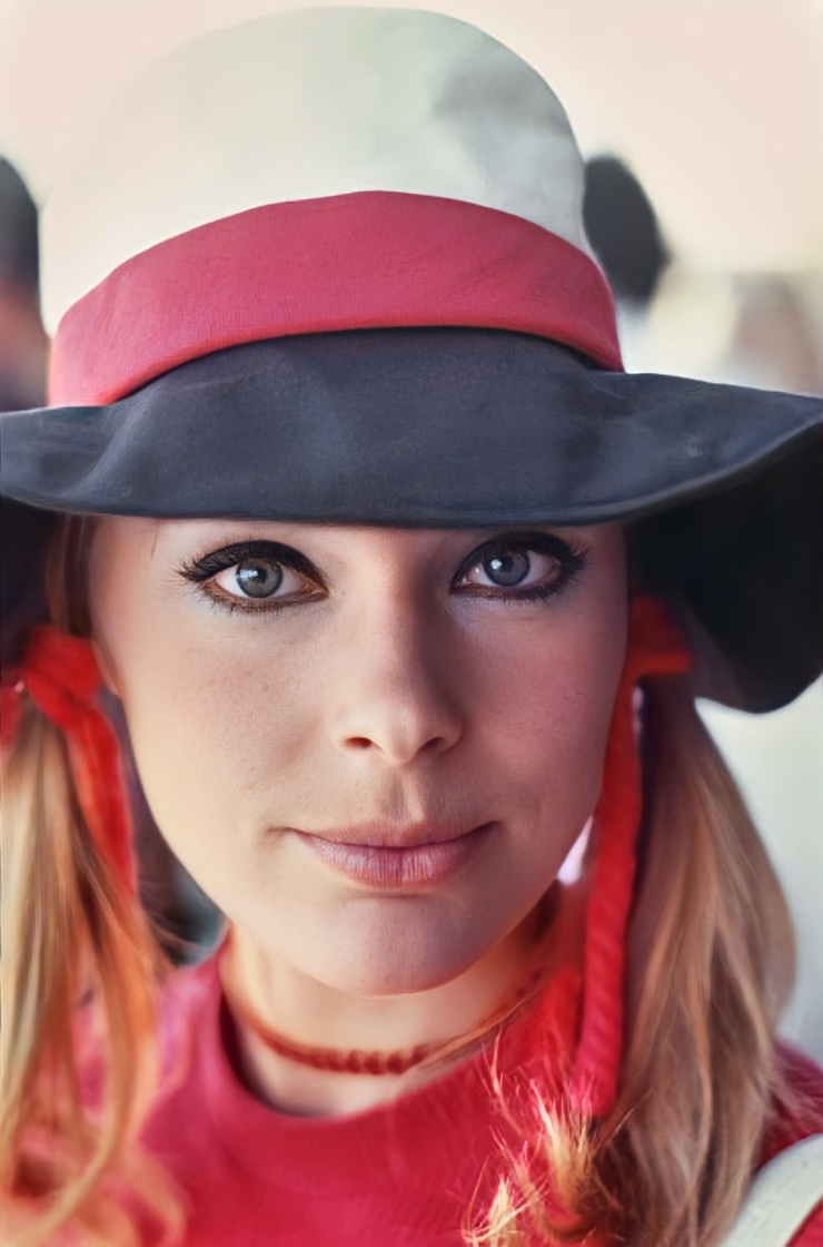 Elke Sommer Elke Sommer