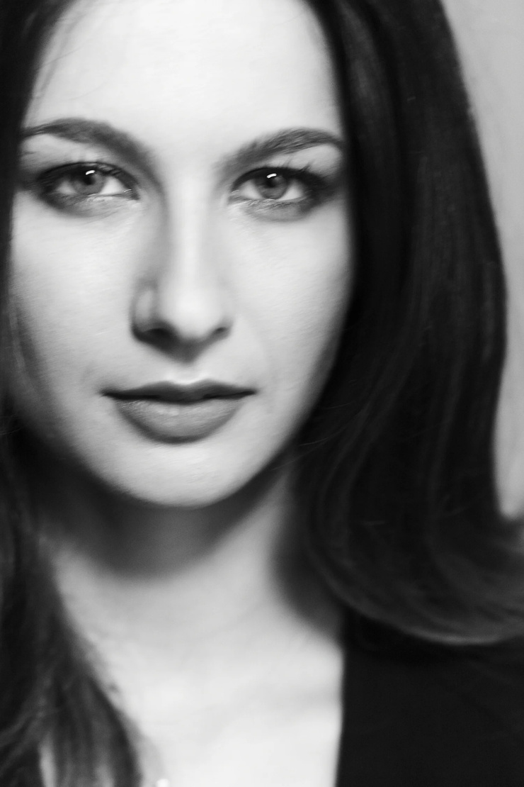 Yalda Hakim
