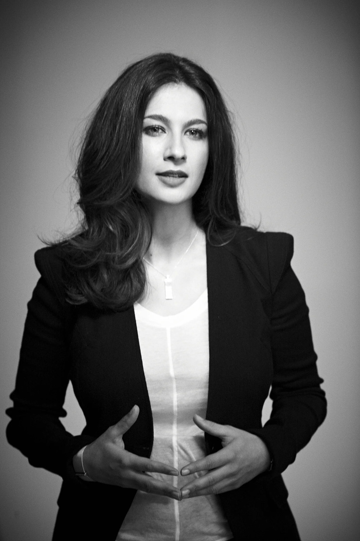Yalda Hakim