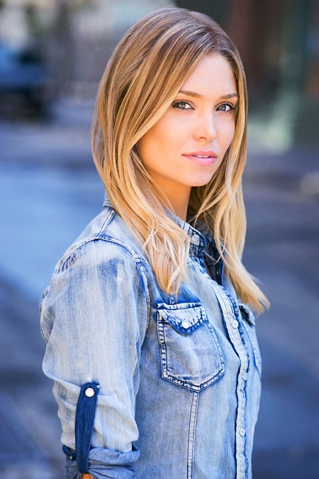 Sara Ash Davis