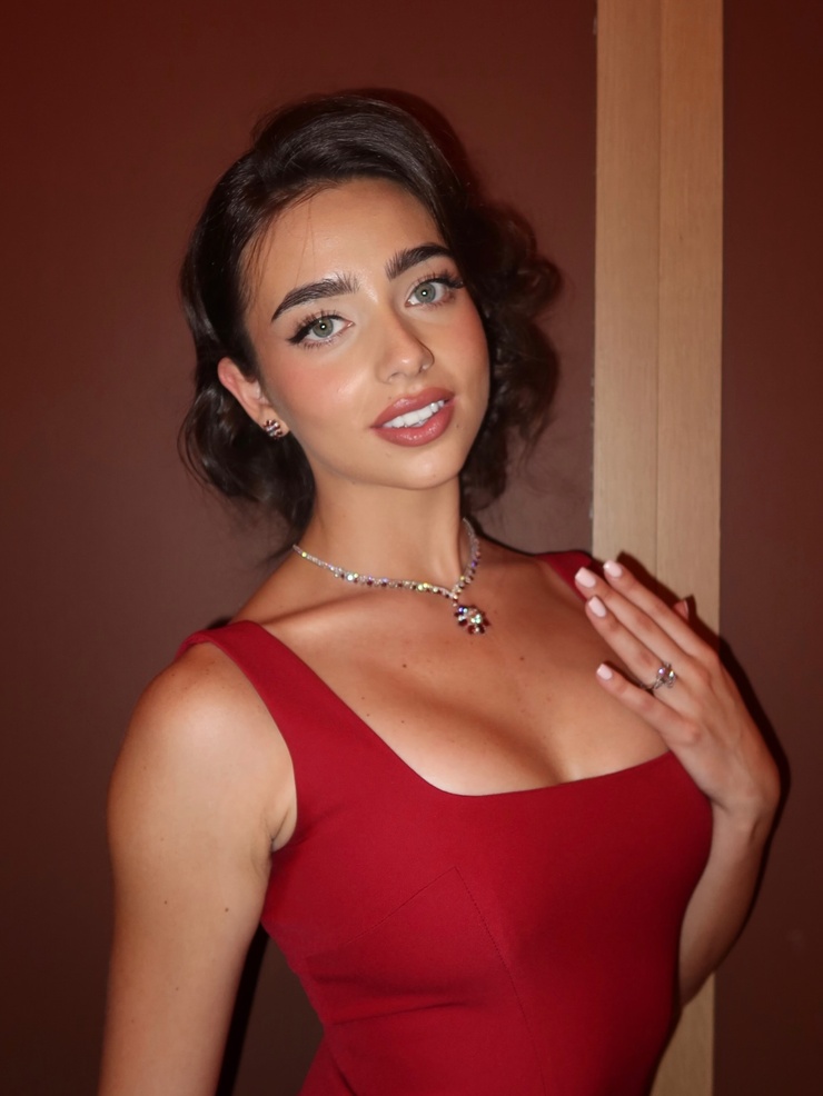Taylor Nunez Taylor Nunez