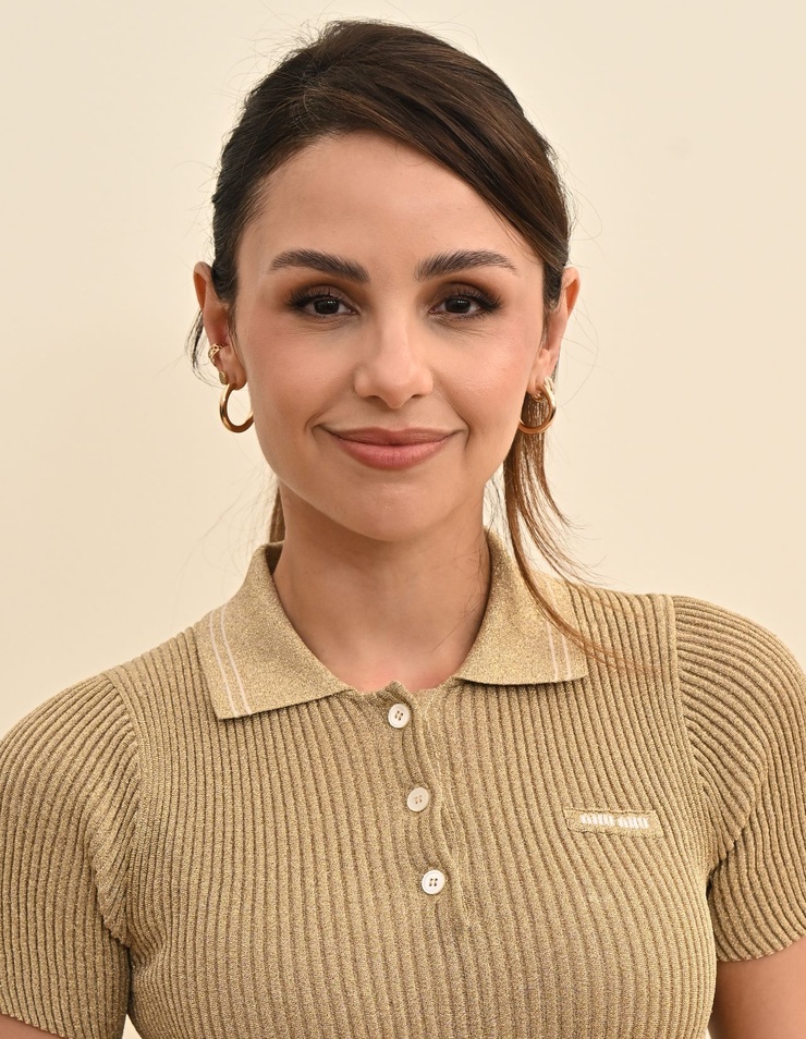 Aimee Carrero Aimee Carrero