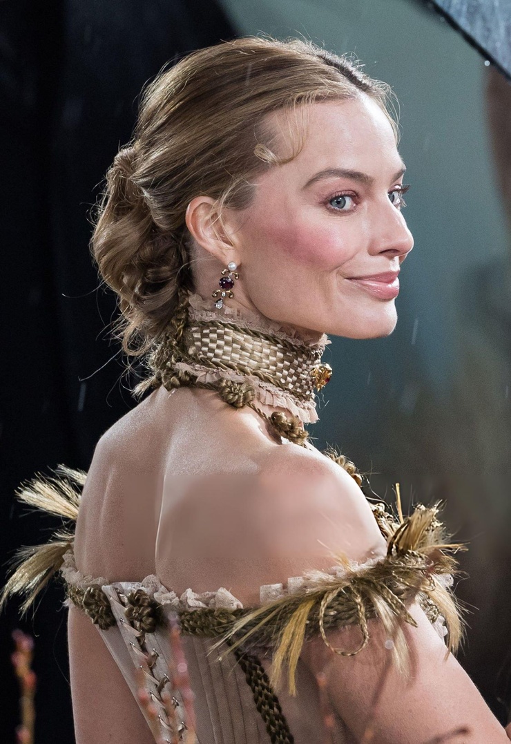 Margot Robbie